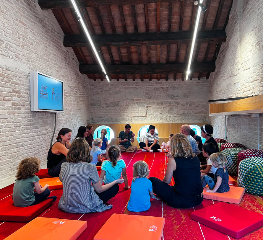 LUCE, asanas, and mantras to grow together with yoga 