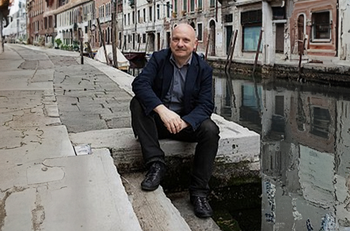 Values in letters - Il catalogo delle onde