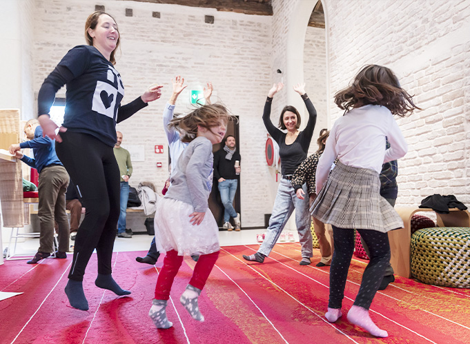 TEAM MOVEMENT – Social Intelligence in Action