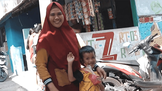Ana, a mother of two children, joined for Families program in Indonesia and positively transformed her life and the future of her children.