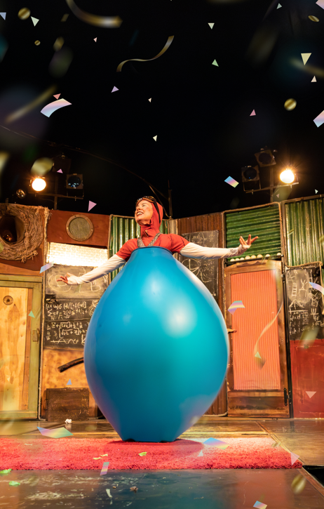 CIRCO PATUF - The power of laughter that welcomes